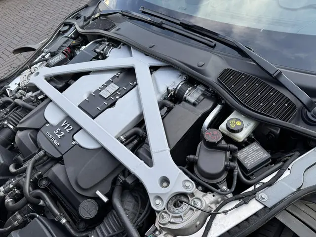 Aston Martin DB11 5.2 V12 2017 Benzine 36