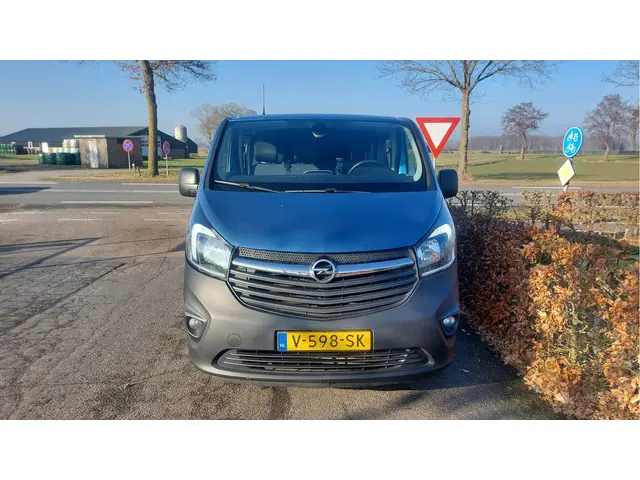 Opel Vivaro 1.6 CDTI L2H1 DC Sport EcoFlex 2018 Diesel 8