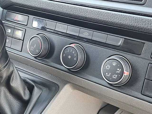 Volkswagen Crafter 2.0 2019 Diesel 10