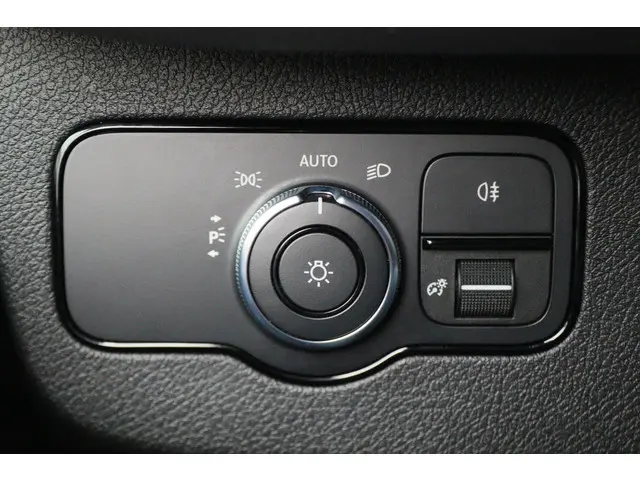 Mercedes-Benz Sprinter 314 2.2 CDI L2H2 2020 Diesel 34