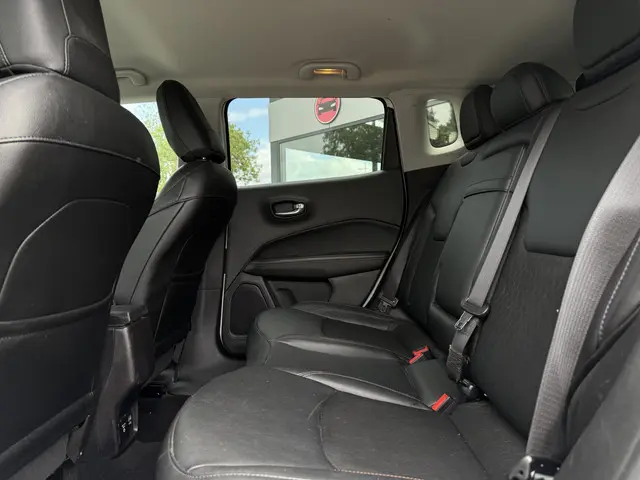 Jeep Compass 1.3T Limited 2021 Benzine 14