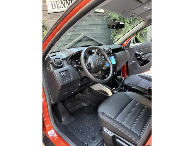 Dacia Duster 1.3 TCe Extreme automaat! 2022 Benzine 6