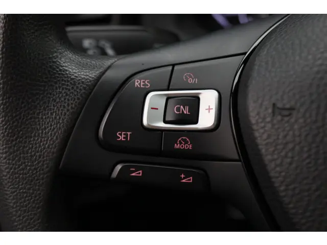 Volkswagen Polo 1.0 MPI Comfortline 2018 Benzine 30