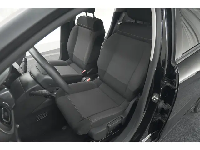 Citroën C3 PureTech 110 EAT6 Max 2024 Benzine 24