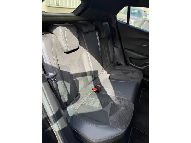 Peugeot 2008 1.2 PureTech GT|Focal|Automaat 2020 Benzine 31