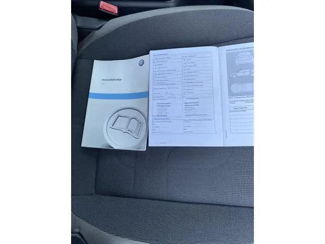 Volkswagen up! 1.0 cross up! BlueMotion 2014 Benzine 29