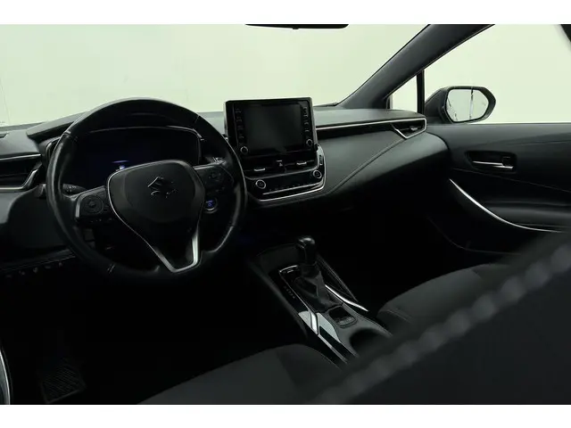 Suzuki Swace 1.8 Hybrid Style 2021 Hybride Benzine 16