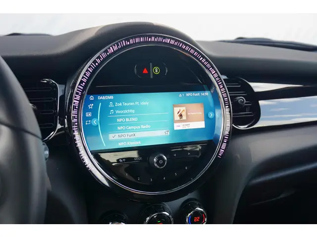 MINI 3-Deurs John Cooper Works Essential 2022 Benzine 20
