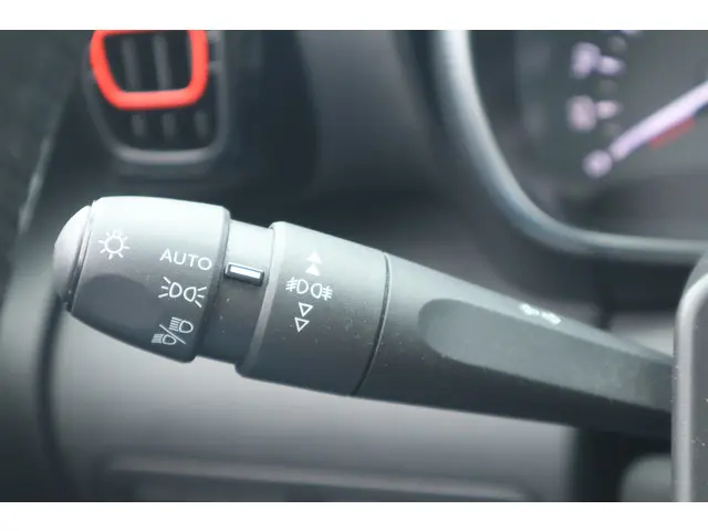 Citroën C3 Aircross 1.2 PureTech S&S Shine 2019 Benzine 27