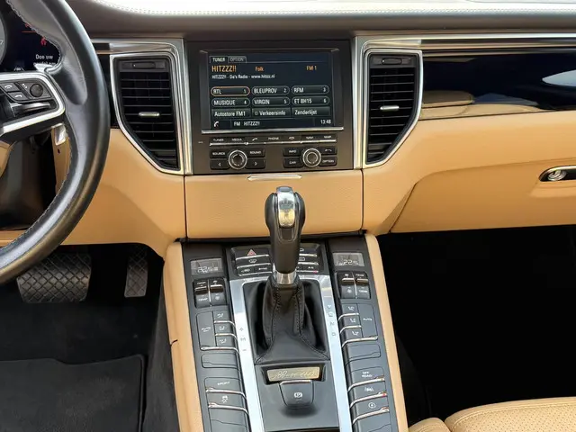 Porsche Macan 3.0 S 64.000km / Panodak 2016 Benzine 31