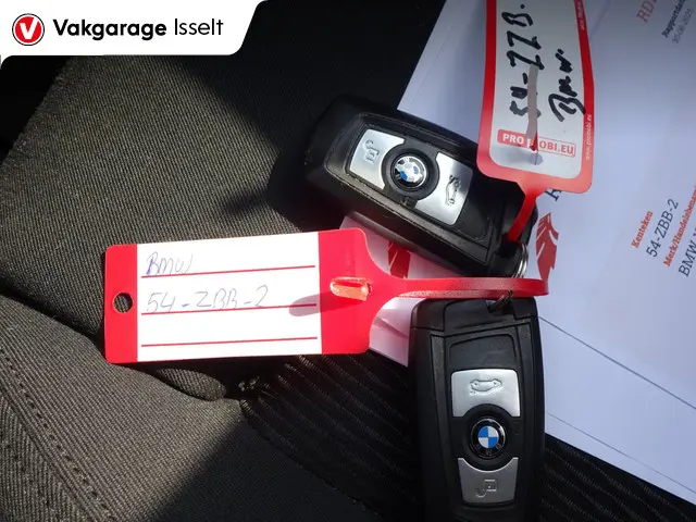 BMW 1 Serie 118i Business AUTOMAAT 2012 Benzine 18