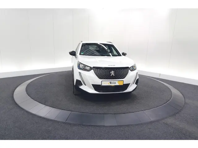 Peugeot 2008 PureTech 130 EAT8 Allure 2023 Benzine 71