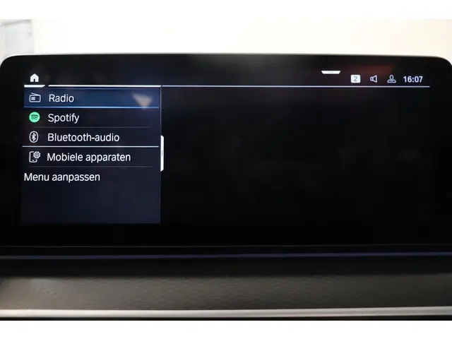 BMW 5 Serie Touring 530e M-Sport 2024 Hybride Benzine 49