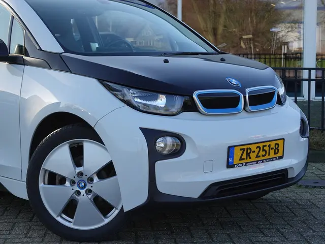 BMW i3 Basis Advance 22 kWh 2015 Elektrisch 8