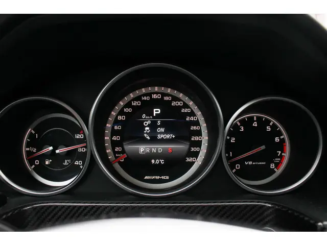 Mercedes-Benz E-Klasse Estate AMG 63 4MATIC 2014 Benzine 16