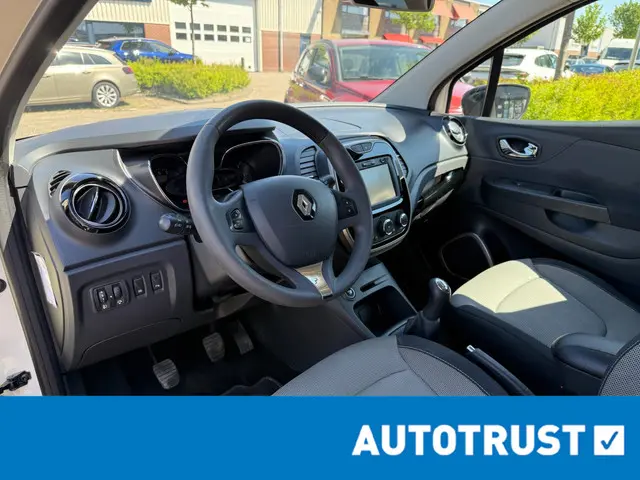 Renault Captur 0.9 TCe Dynamique 2014 Benzine 12