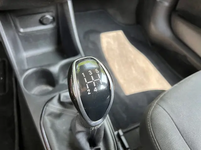 Opel KARL 1.0 ecoFLEX Edition | Airco + Cruise 2015 Benzine 18