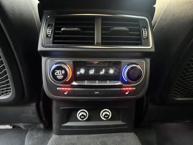 Audi SQ7 4.0 TDI V8 PANO HUD 500PK+ 2018 VOL 2018 Diesel 22