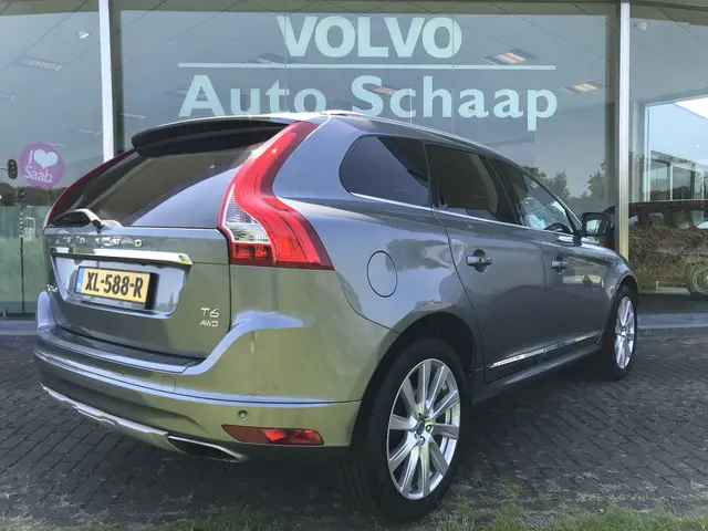 Volvo XC60 2.0 T6 Inscription Automaat 2016 Benzine 5