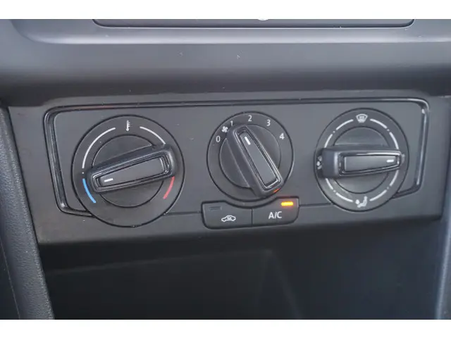 Volkswagen Polo 1.0 Comfortline Edition 2016 Benzine 13