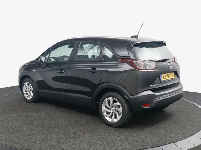 Opel Crossland X 1.2 Innovation zwart 2018 Benzine 6