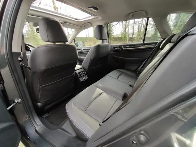 Subaru Outback 2.5i Premium 2019 Benzine 23