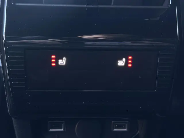 Peugeot e-3008 GT Avantage 210 73 kWh 2025 Elektrisch 14