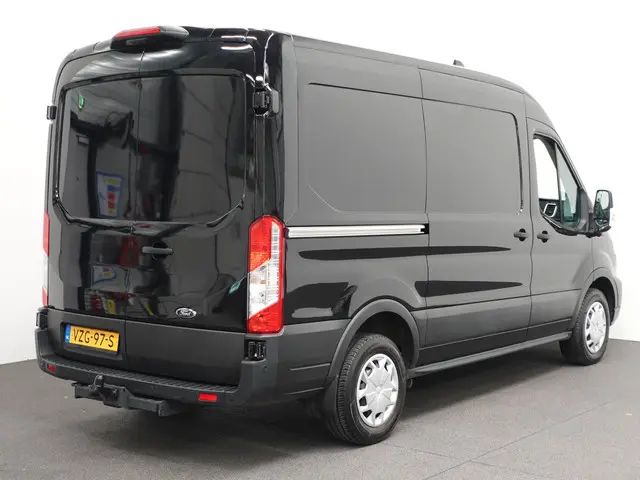 Ford Transit 310 2.0 TDCI L2H2 Trend 2023 Diesel 26