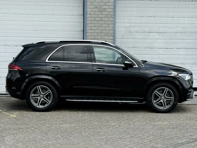 Mercedes-Benz GLE 300 d 4MATIC Premium Plus 2019 Diesel 6