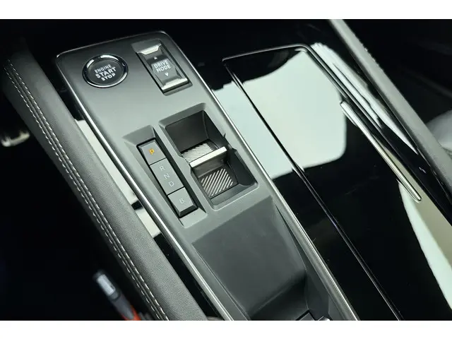 Peugeot 508 SW 1.6 HYbrid 225 GT 2024 Hybride Benzine 38