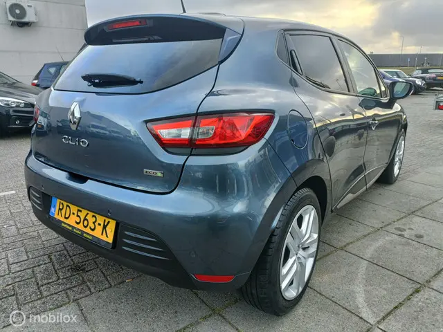 Renault Clio 0.9 TCe Zen Nav/CC/AC/PDC/NLAuto 2017 Benzine 8