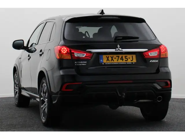 Mitsubishi ASX 1.6 Cleartec Connect Pro+ 2019 Benzine 17