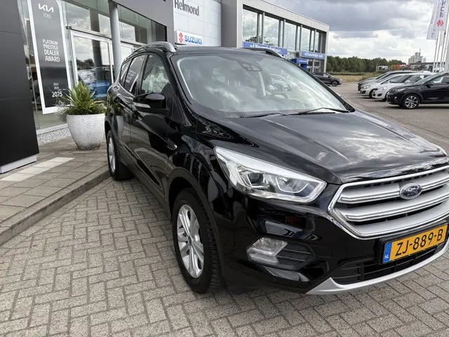 Ford Kuga 1.5 EcoBoost Titanium 2019 Benzine 4