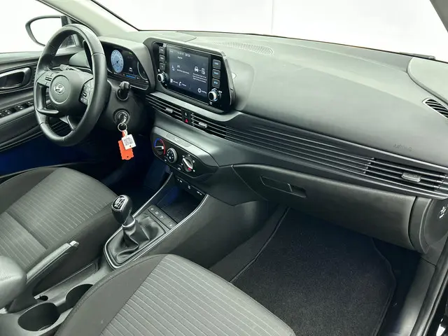 Hyundai i20 1.0 T-GDI Comfort 2022 Benzine 8