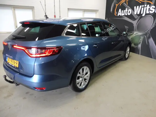 Renault Mégane Estate 1.3 TCe Limited 2019 Benzine 2