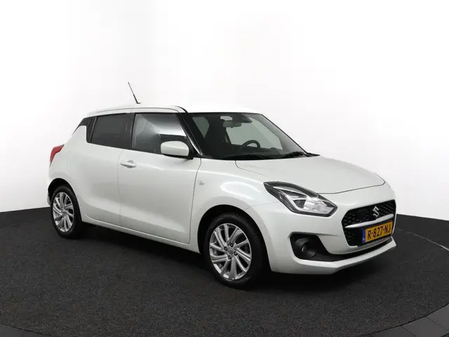 Suzuki Swift 1.2 Select Smart Hybrid 2022 Benzine 14