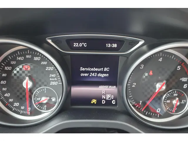 Mercedes-Benz A-Klasse 200 d Prestige 2016 Diesel 26