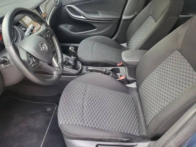 Opel Astra 1.4 Edition 2016 Benzine 7