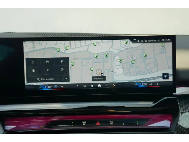 BMW 5 Serie Touring 530e 2025 Hybride Benzine 25