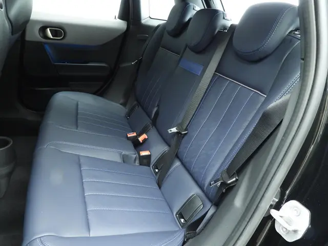 MINI 5-Deurs Cooper C 2025 Benzine 8