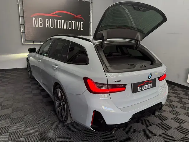 BMW 3 Serie Touring 330e xDrive 2024 Hybride Benzine 4