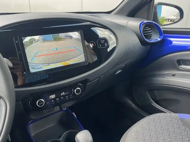 Toyota Aygo X 1.0 VVT-i S-CVT Pulse 2024 Benzine 12