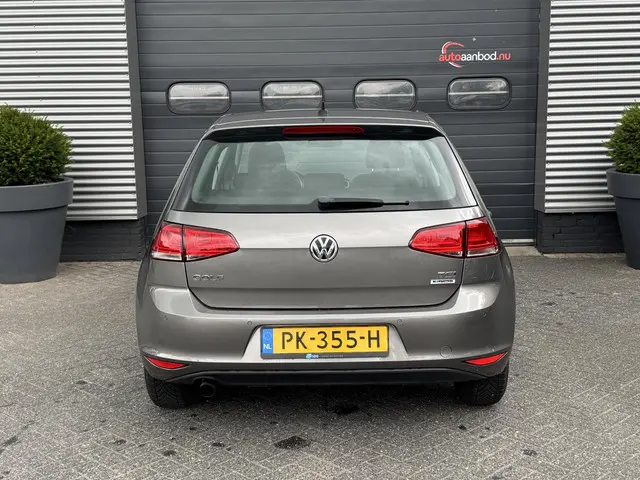 Volkswagen Golf 1.2 TSI Connected Series 2016 Benzine 6