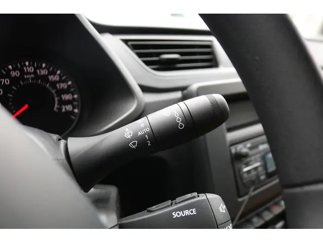 Renault Express 1.5 dCi 75 Comfort 2024 Diesel 28