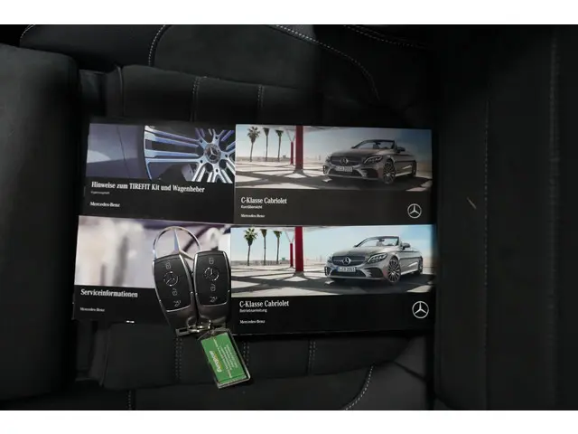 Mercedes-Benz C-Klasse Cabrio 180 AMG Line 2023 Benzine 69