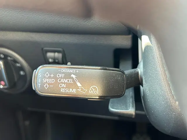 SEAT Ibiza 1.0 TSI FR Business Intense 2021 Benzine 23