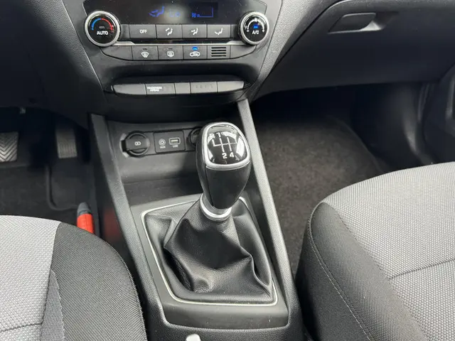 Hyundai i20 1.0 T-GDI PREMIUM 2020 Benzine 22