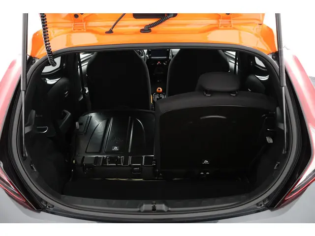 Toyota Aygo 1.0 VVT-i x-JBL 2021 Benzine 25