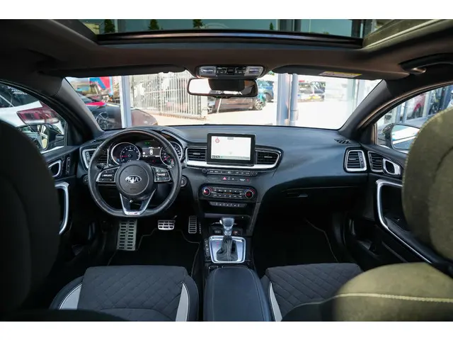 Kia ProCeed 2