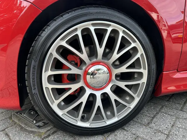 Fiat 500 1.4 T-Jet Abarth Elaborabile 2015 Benzine 17